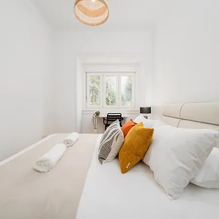 3db- Walk Everywhere From Bright And Stylish In An Exceptional Location Apartamento