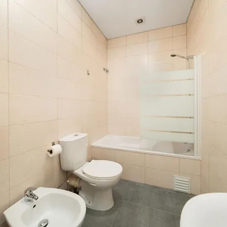 3db- Walk Everywhere From Bright And Stylish In An Exceptional Location Lisboa